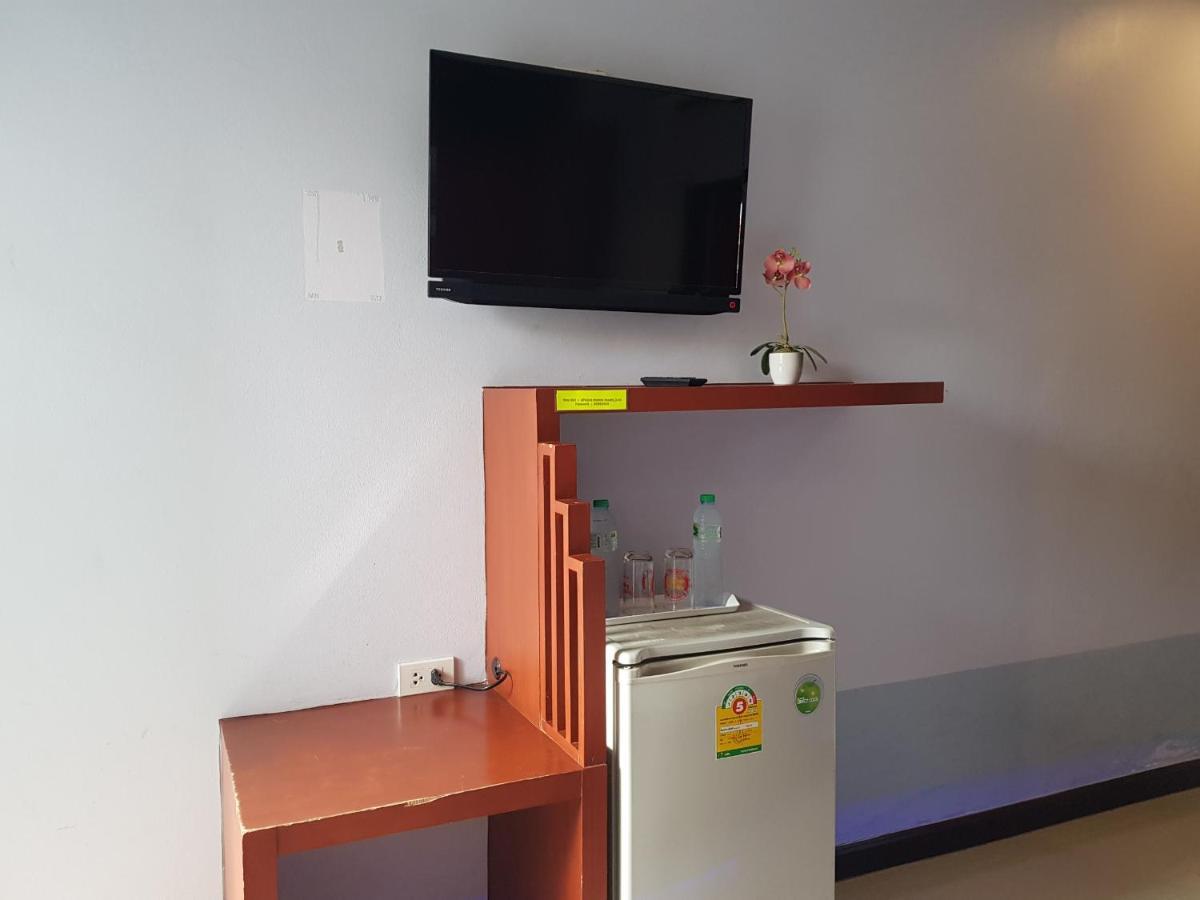 Jirapa Modern Resort Чонбурі Екстер'єр фото